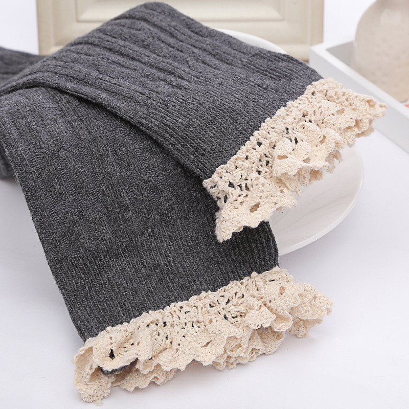 Cuissardes hautes en dentelle  - Christmas Stocking Hanging avis et prix
